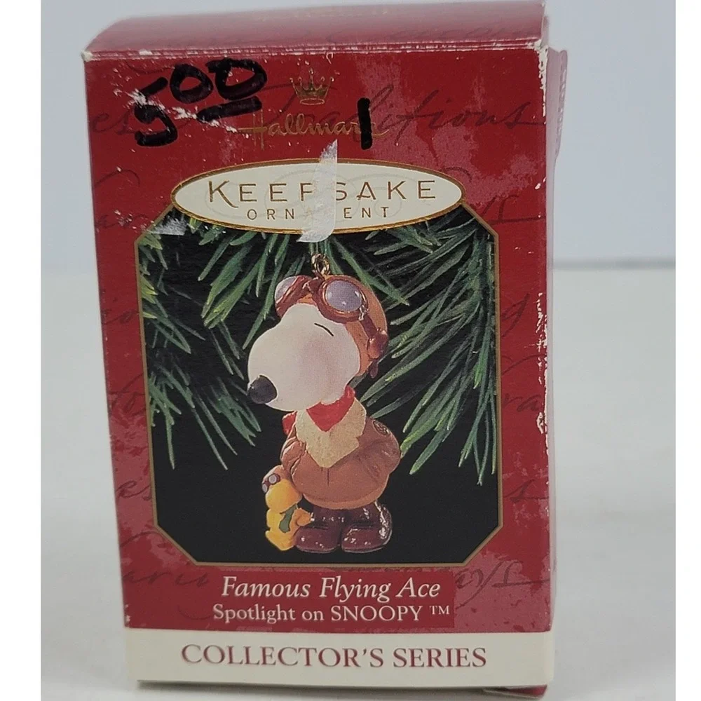 Hallmark 1999 Snoopy Famous Flying Ace Keepsake Ornament Woodstock Peanuts Boxed